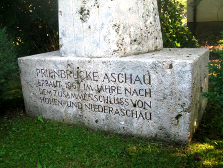 Aschau im Ch.  Franziskus Schrift darunter